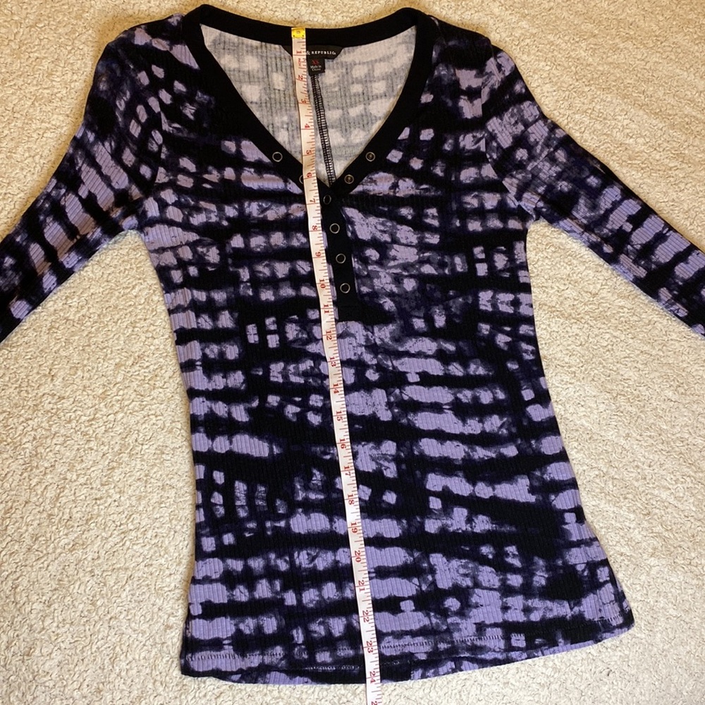 Rock & republic womens shirt tie-dye black purple snap button ribbed XS - Picture 15 of 16